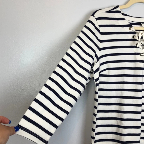 Old Navy NWT Women’s M Striped Drawstring Tie Neckline Quarter Sleeve Dress - Picture 5 of 6